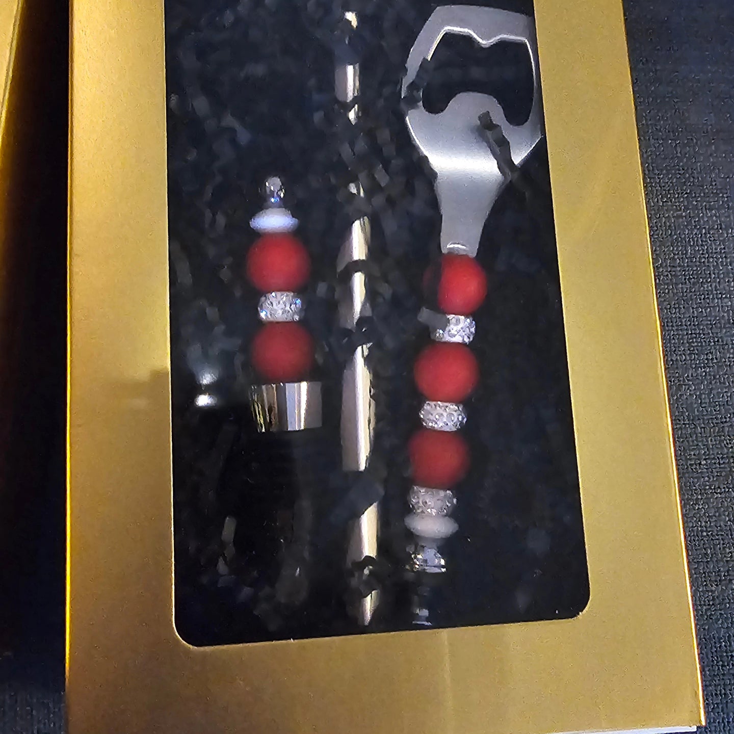 Bottle opener/bottle stopper gift pack